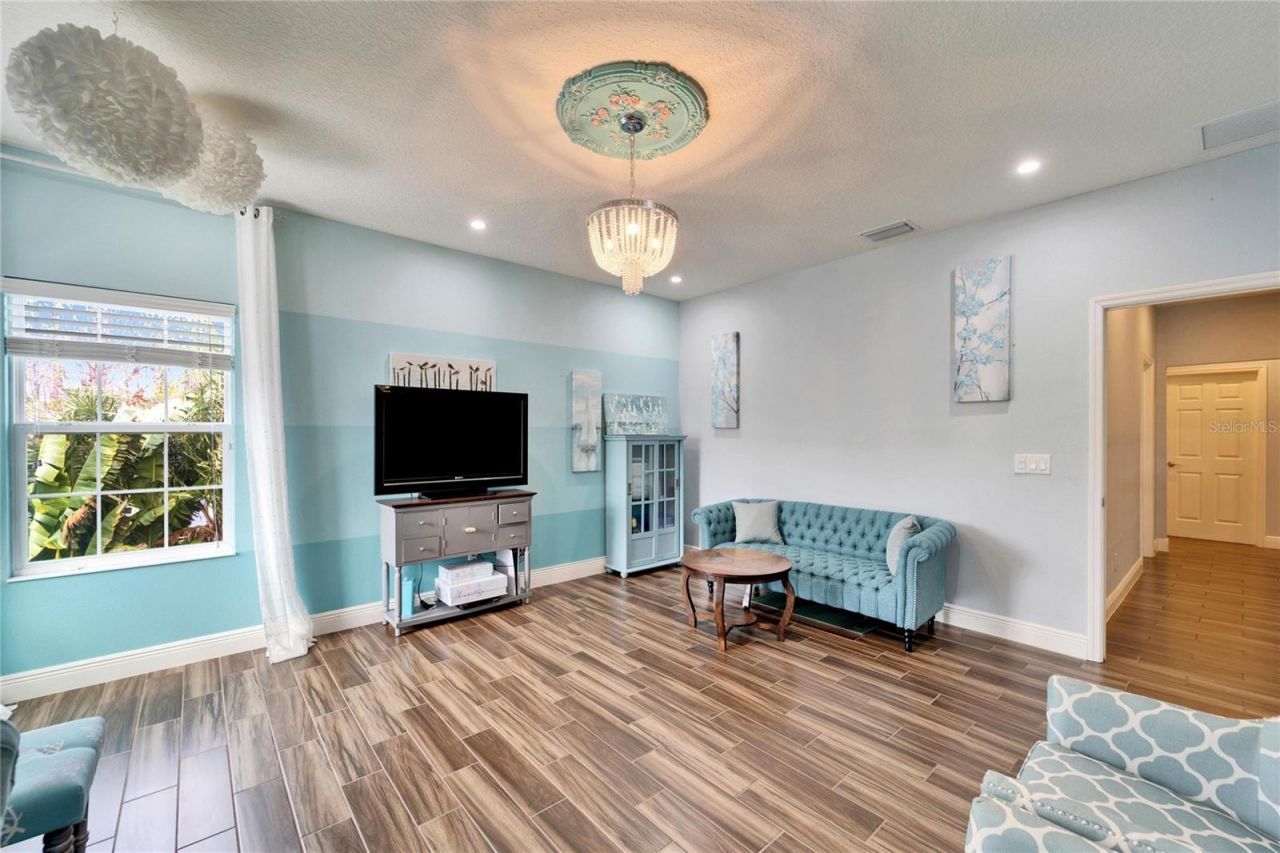 19300 Lonesome Pine Drive, Land O Lakes, FL 34638 Photo