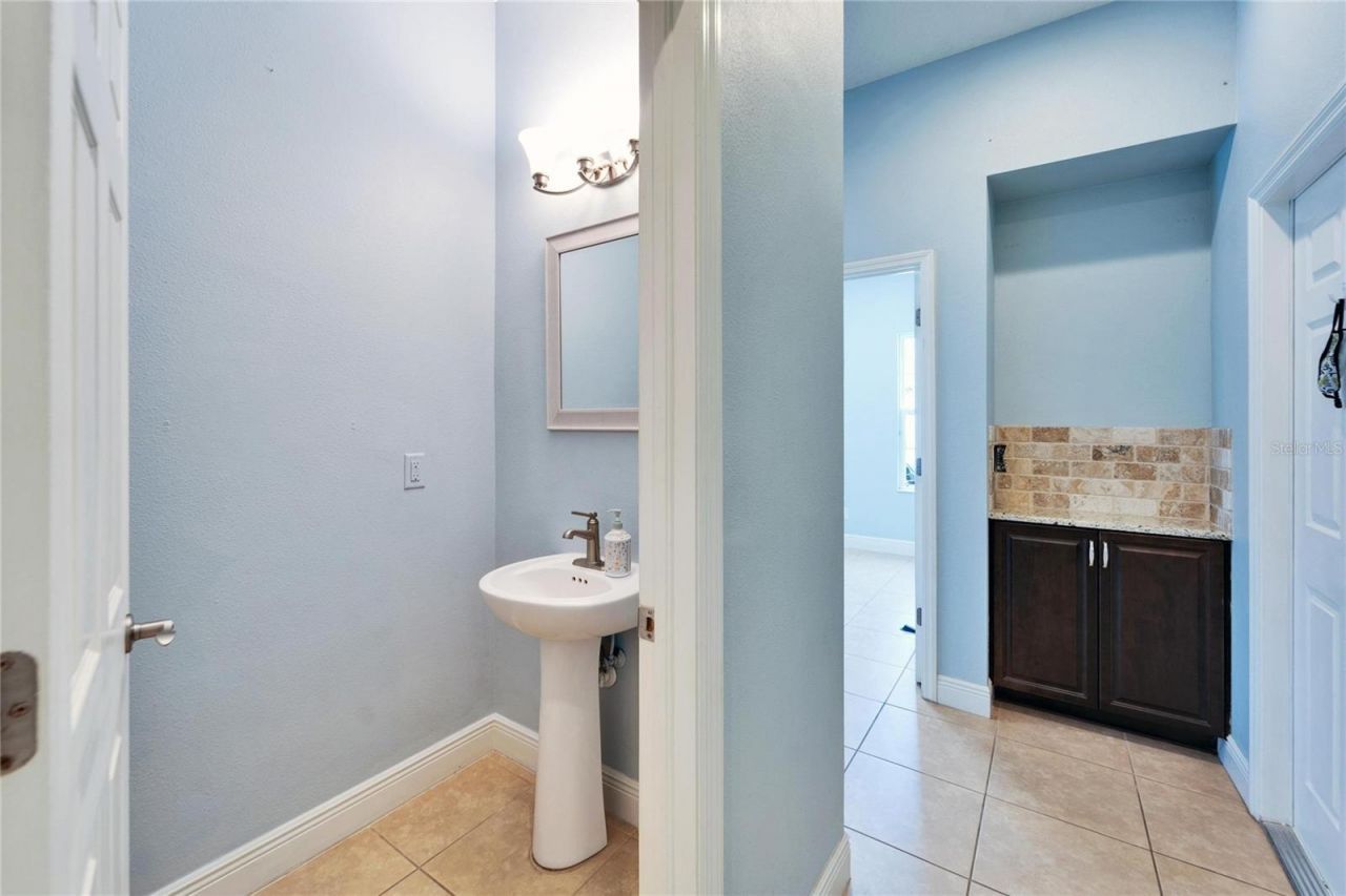 19300 Lonesome Pine Drive, Land O Lakes, FL 34638 Photo