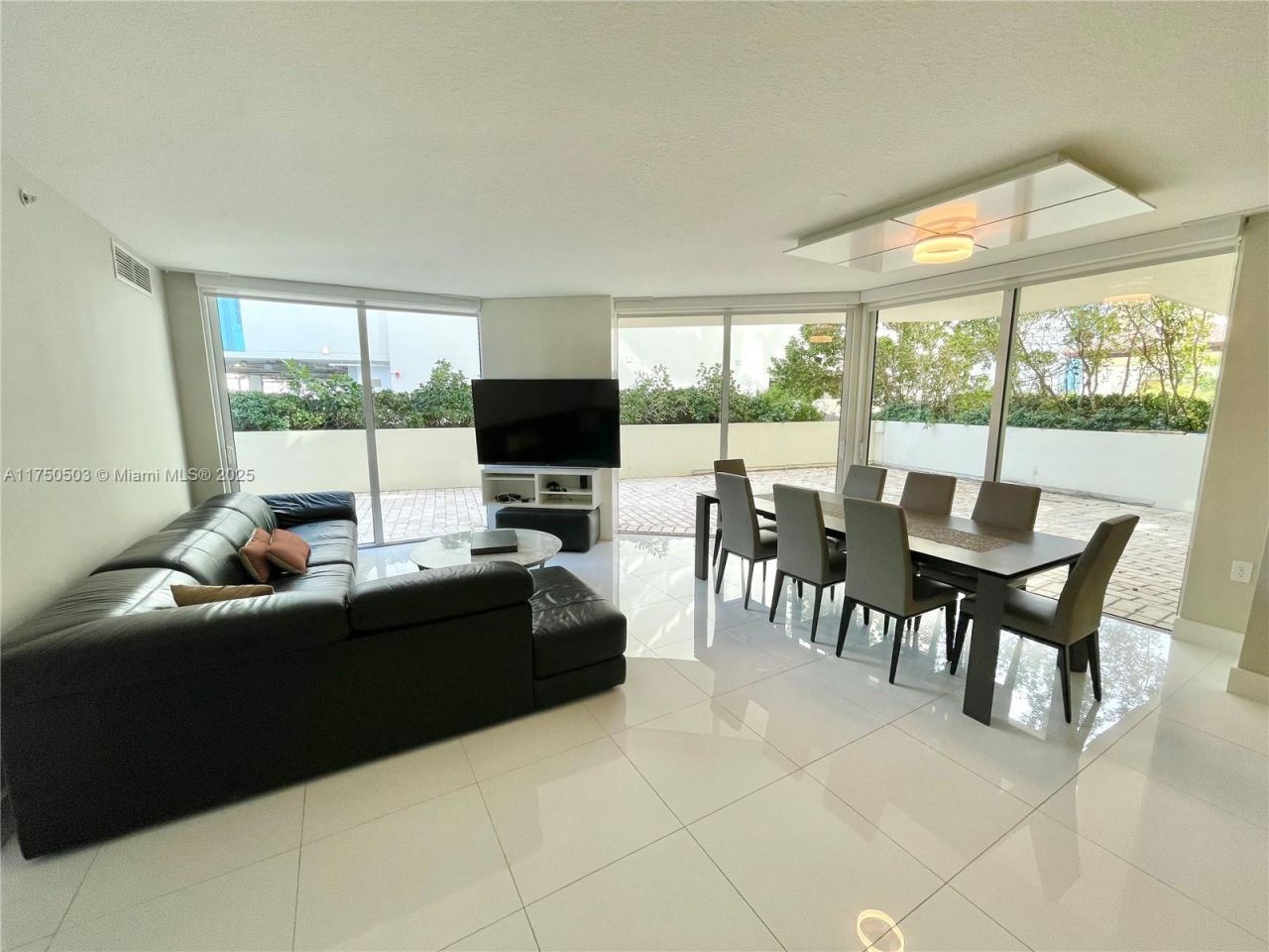 150 Sunny Isles Blvd, Unit 1-501, Sunny Isles Beach, FL 33160 Photo