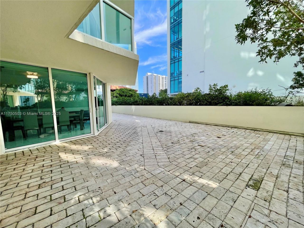 150 Sunny Isles Blvd, Unit 1-501, Sunny Isles Beach, FL 33160 Photo