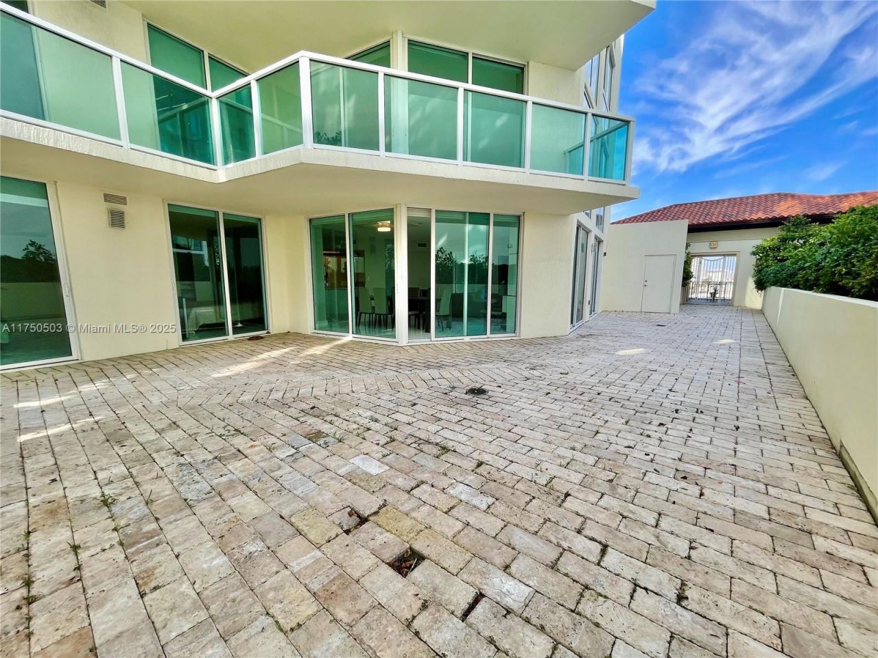 150 Sunny Isles Blvd, Unit 1-501, Sunny Isles Beach, FL 33160 Photo