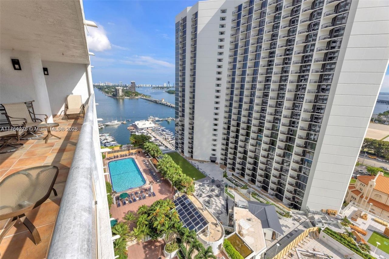 1717 N Bayshore Dr, Unit A-2356, Miami, FL 33132 Photo