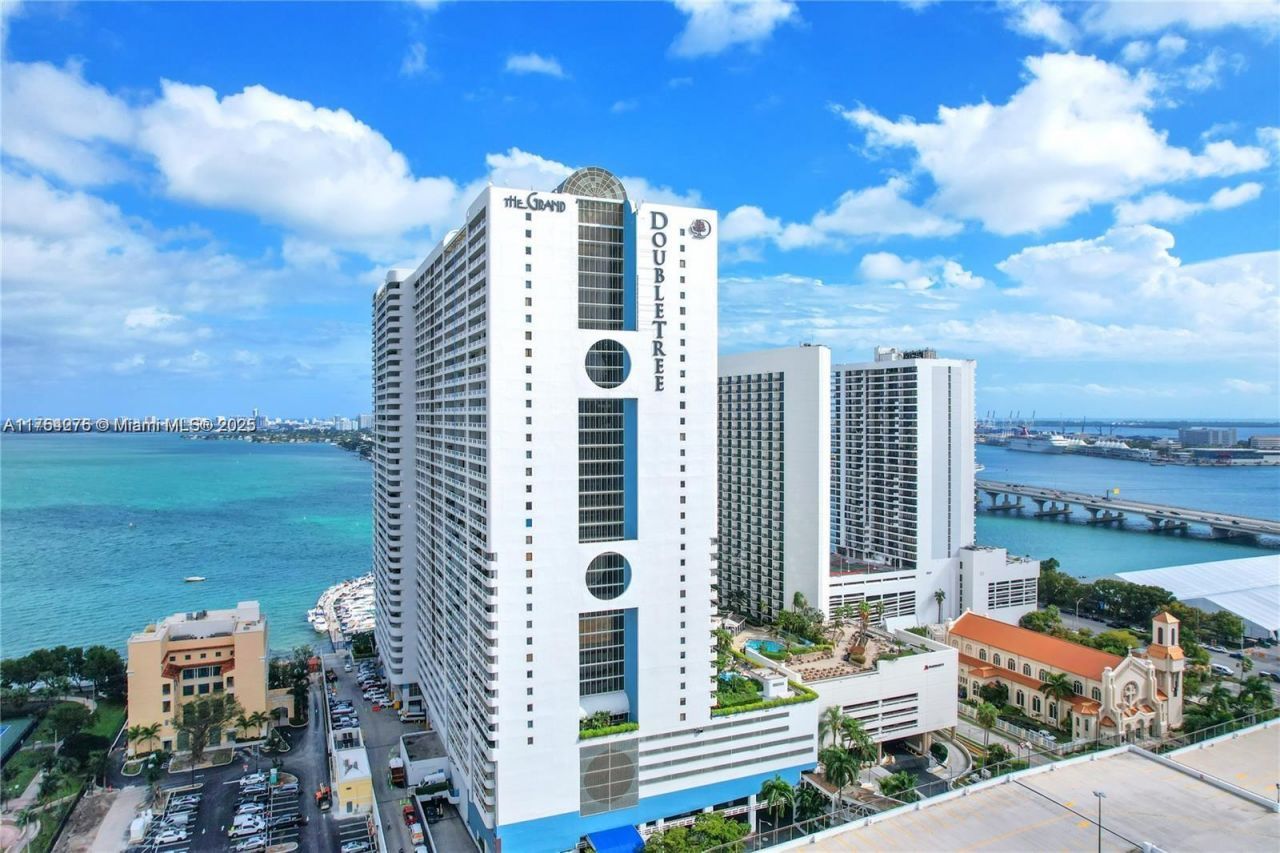 1717 N Bayshore Dr, Unit A-2356, Miami, FL 33132 Photo
