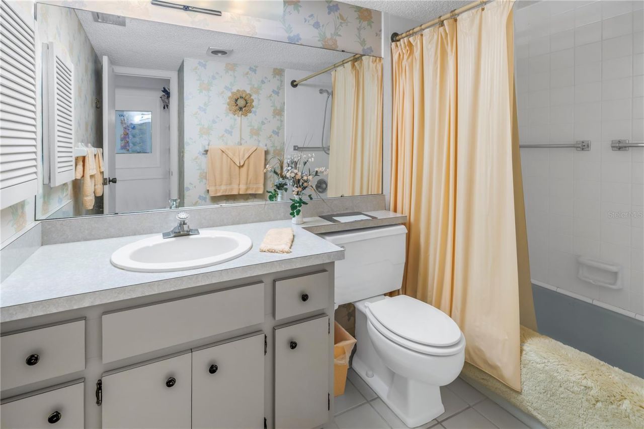 1400 1st Avenue W, Unit G1, Bradenton, FL 34205 Photo