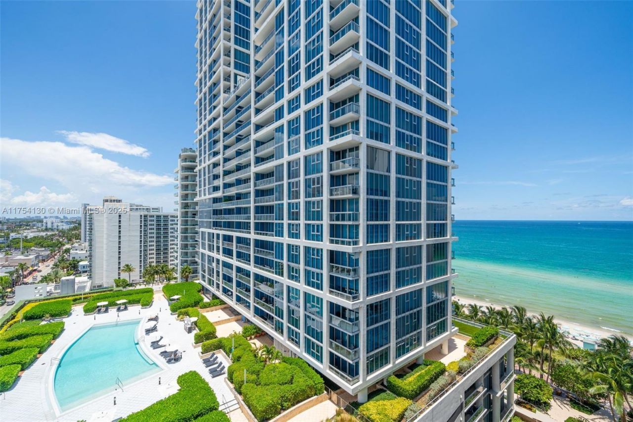 6801 Collins Ave, Unit 1403/Door, Miami Beach, FL 33141 Photo
