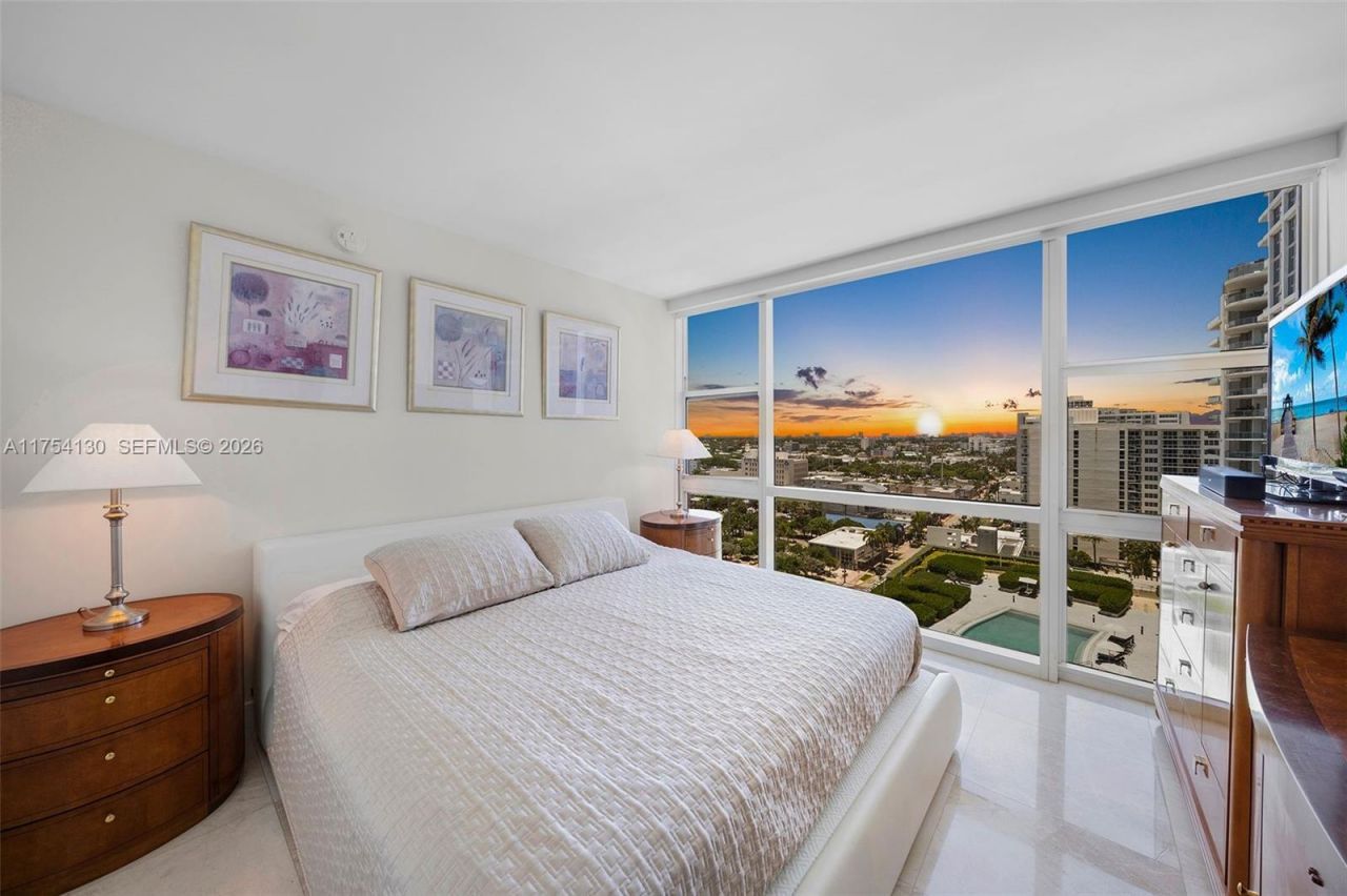 6801 Collins Ave, Unit 1403/Door, Miami Beach, FL 33141 Photo
