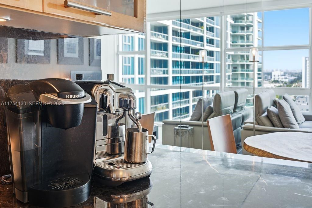 6801 Collins Ave, Unit 1403/Door, Miami Beach, FL 33141 Photo