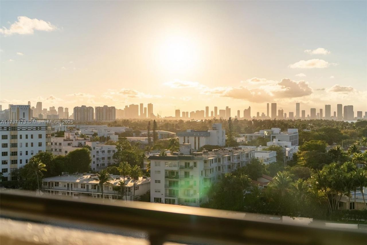 2555 Collins Ave, Unit 1106, Miami Beach, FL 33140 Photo