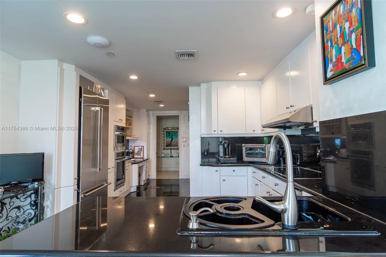 7241 Fisher Island Dr, Unit 7241, Miami Beach, FL 33109 Photo