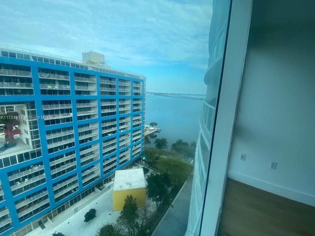 2101 Brickell Ave, Unit 1401, Miami, FL 33129 Photo