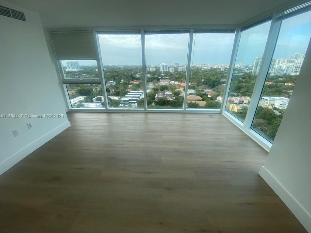 2101 Brickell Ave, Unit 1401, Miami, FL 33129 Photo
