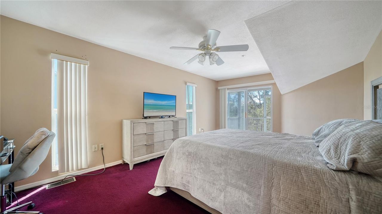 462 Island Circle, Sarasota, FL 34242 Photo