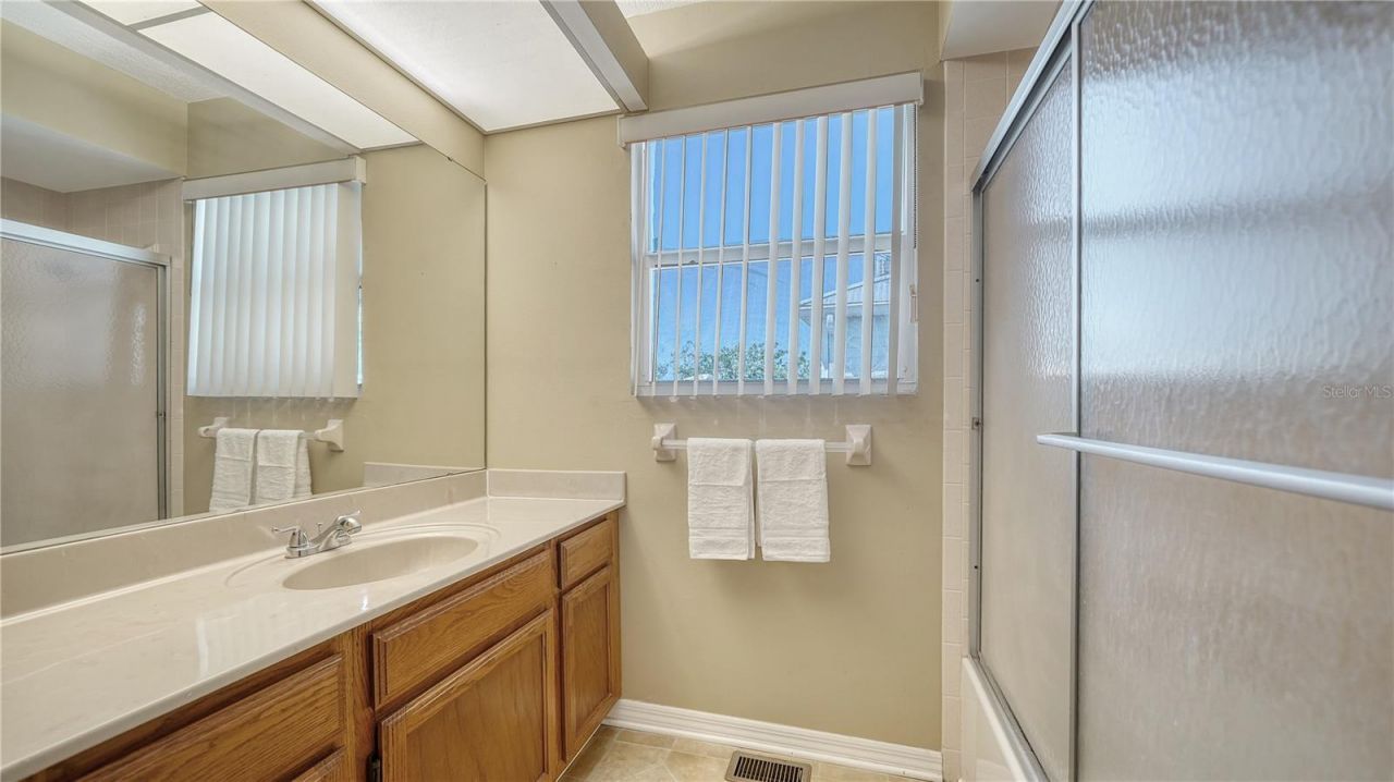 462 Island Circle, Sarasota, FL 34242 Photo