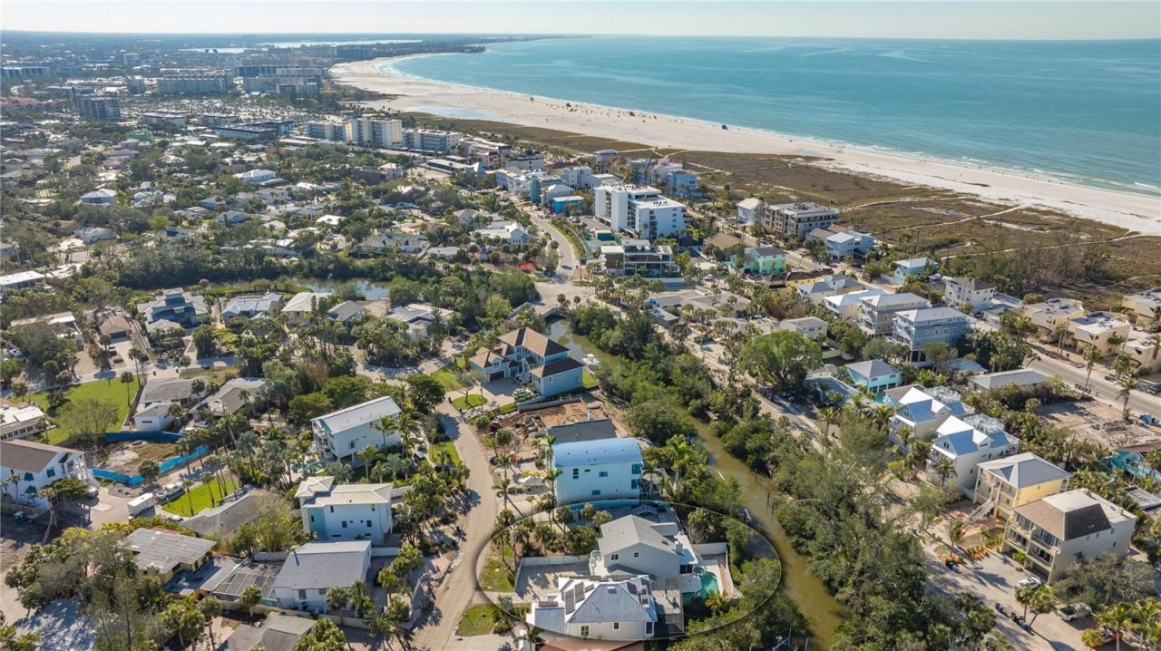 462 Island Circle, Sarasota, FL 34242 Photo