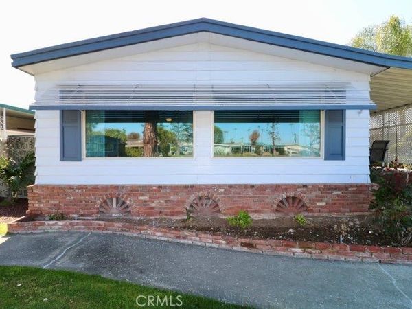 2121 Lake Side Drive, Unit 158, La Habra, CA 90631