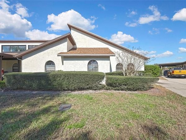 9135 LINGROVE ROAD, WEEKI WACHEE, FL 34613