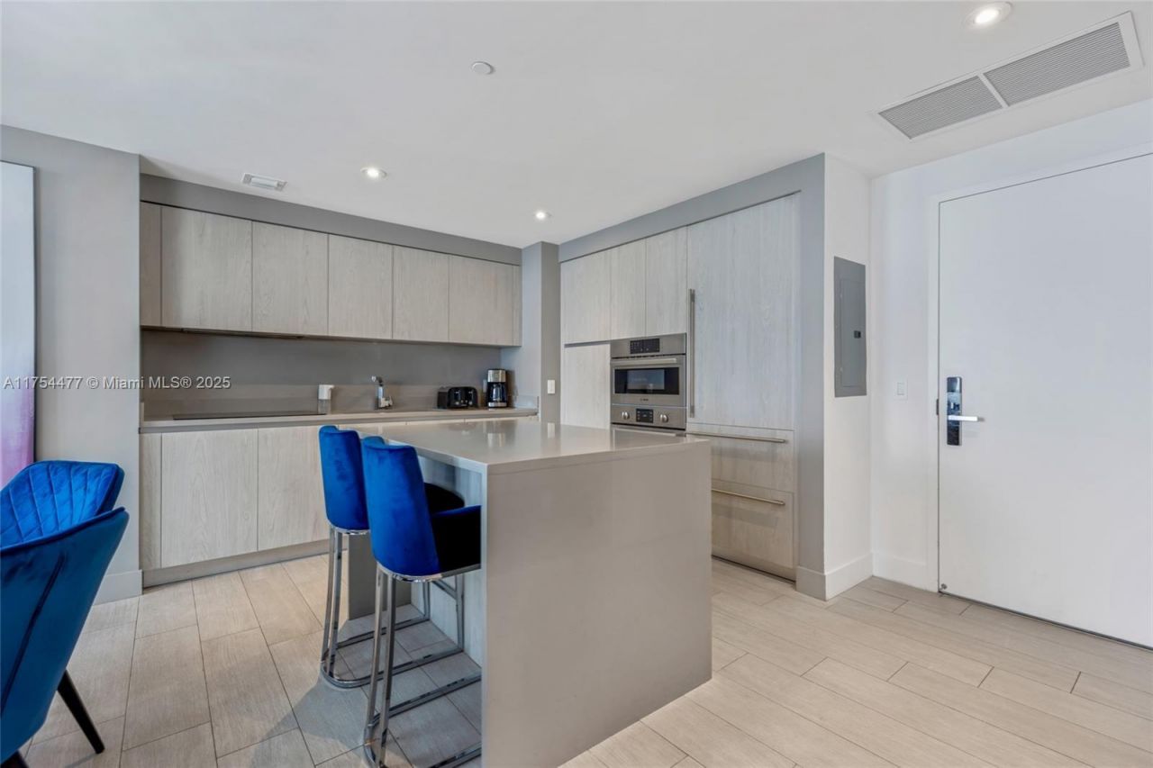 4010 S Ocean Dr, Unit R2505, Hollywood, FL 33019 Photo