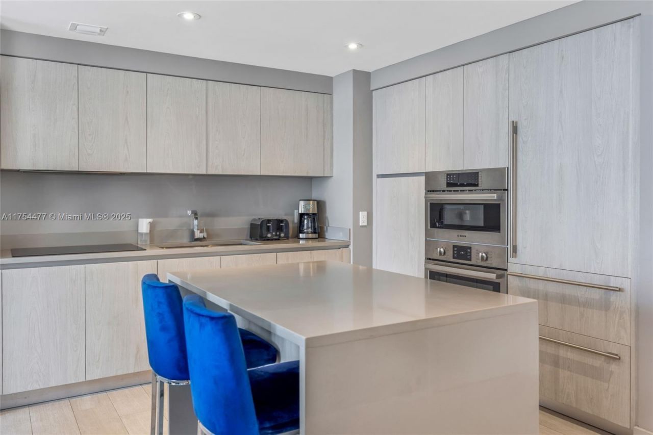 4010 S Ocean Dr, Unit R2505, Hollywood, FL 33019 Photo