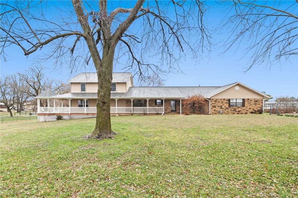 12130 Little Elm Road Farmington, AR 72730