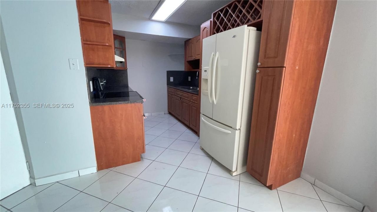 5790 W 26th Ave, Unit 202, Hialeah, FL 33016 Photo