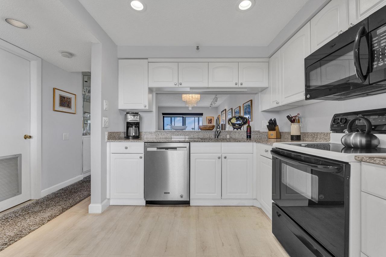 14475 Strathmore Lane, Unit 703, Delray Beach, FL 33446 Photo