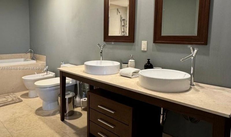 495 Brickell Ave, Unit 4902, Miami, FL 33131 Photo