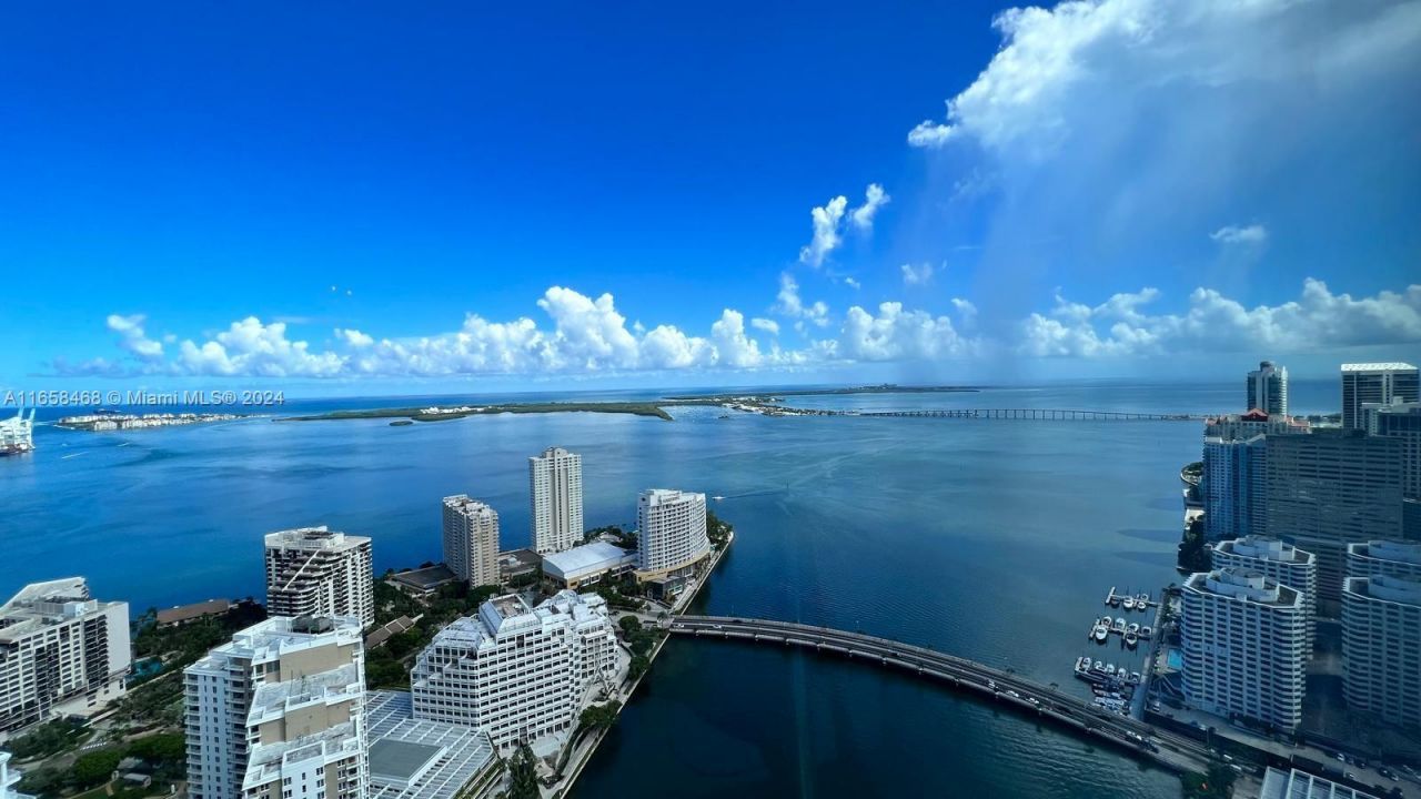 495 Brickell Ave, Unit 4902, Miami, FL 33131 Photo