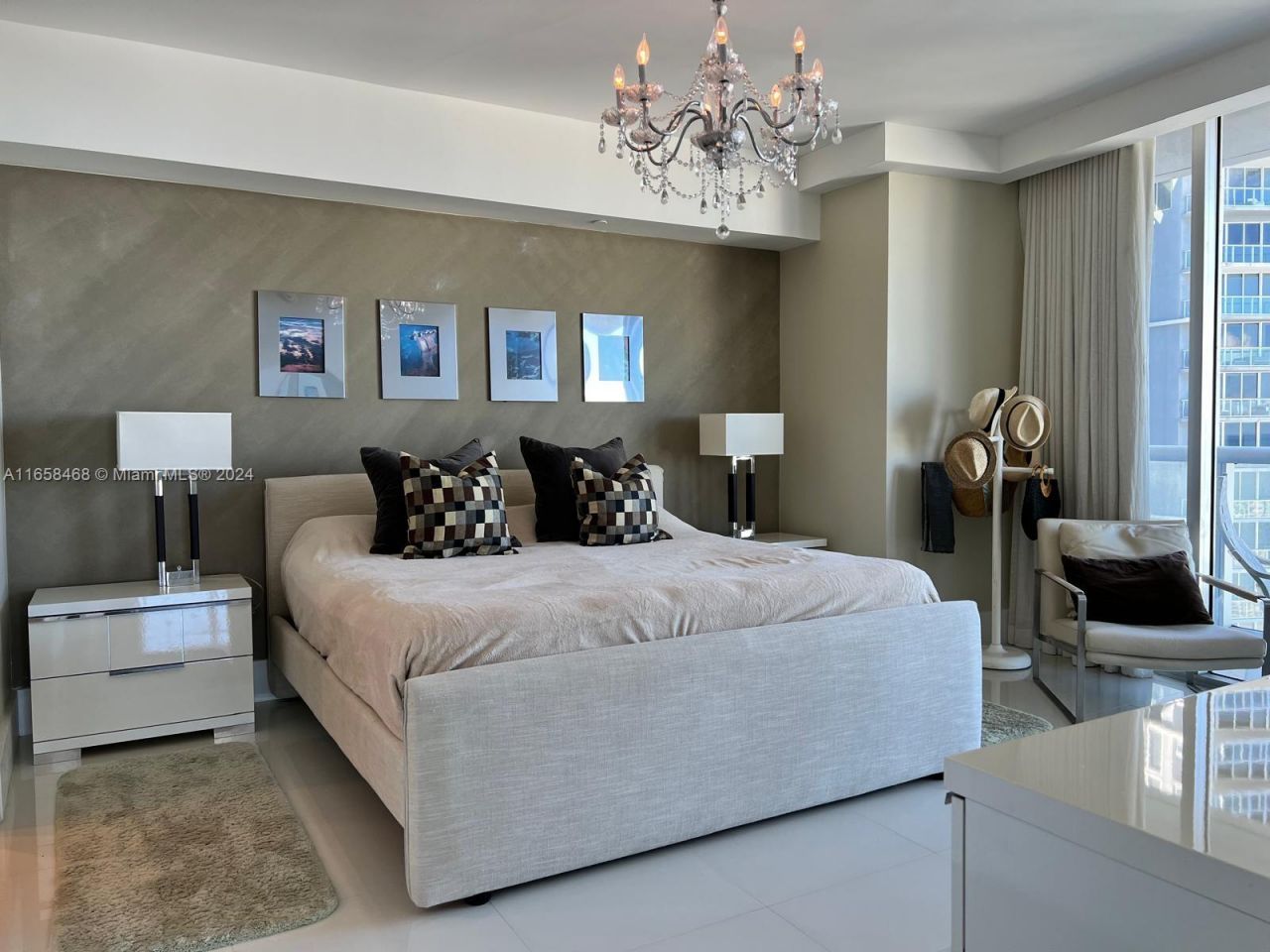 495 Brickell Ave, Unit 4902, Miami, FL 33131 Photo