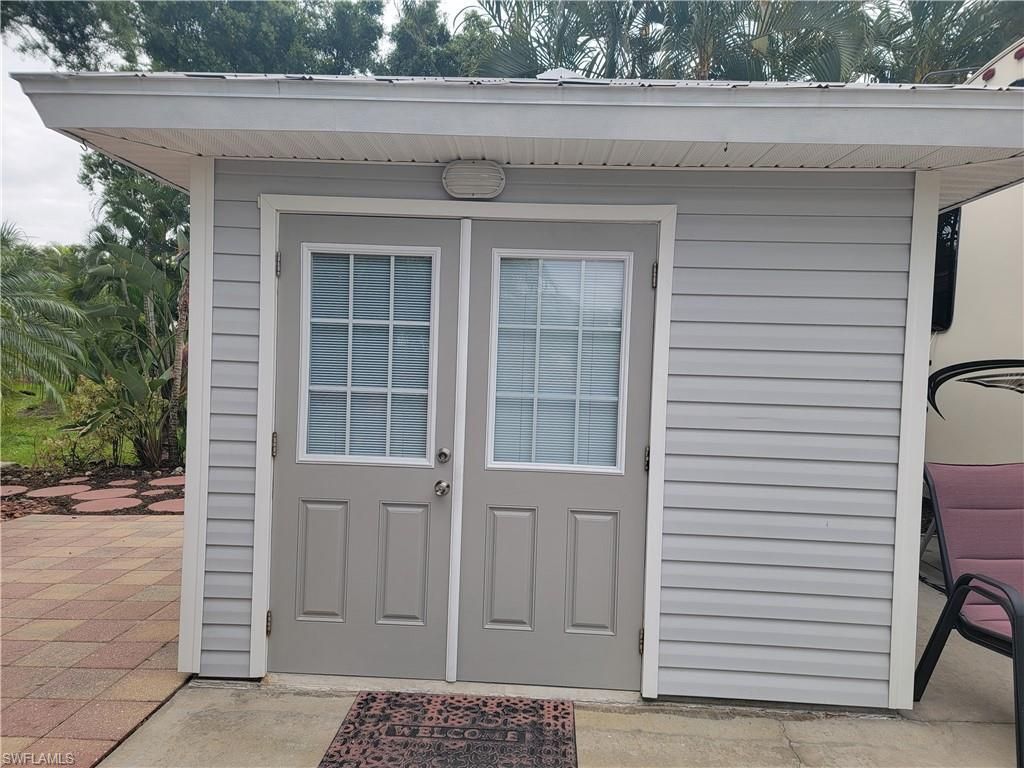 5761 Brightwood Dr, Fort Myers, FL 33905 Photo