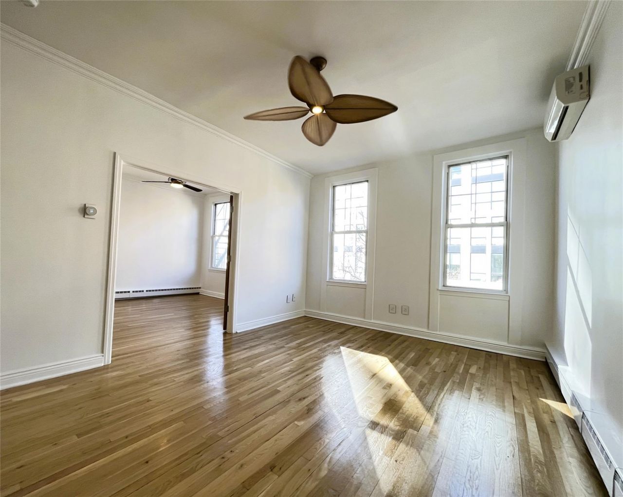 206 Montrose Avenue, Unit 3A, Brooklyn, NY 11206 Main Photo