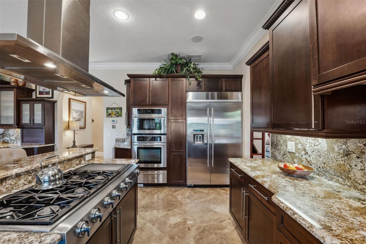 620 Ponce De Leon Drive, Tierra Verde, FL 33715 Photo