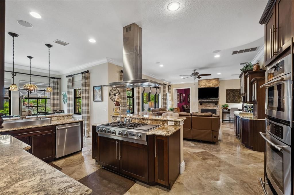 620 Ponce De Leon Drive, Tierra Verde, FL 33715 Photo