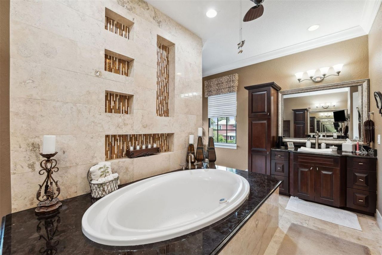 620 Ponce De Leon Drive, Tierra Verde, FL 33715 Photo