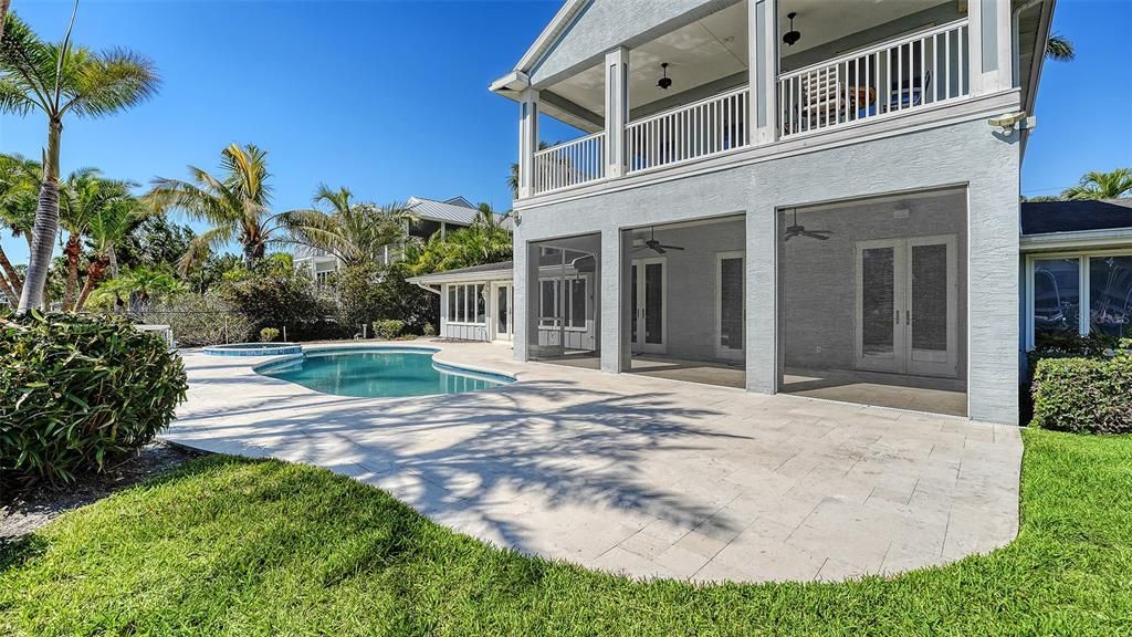 732 Siesta Drive, Sarasota, FL 34242 Photo