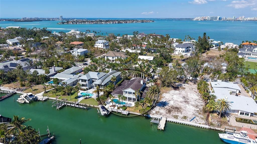 732 Siesta Drive, Sarasota, FL 34242 Photo