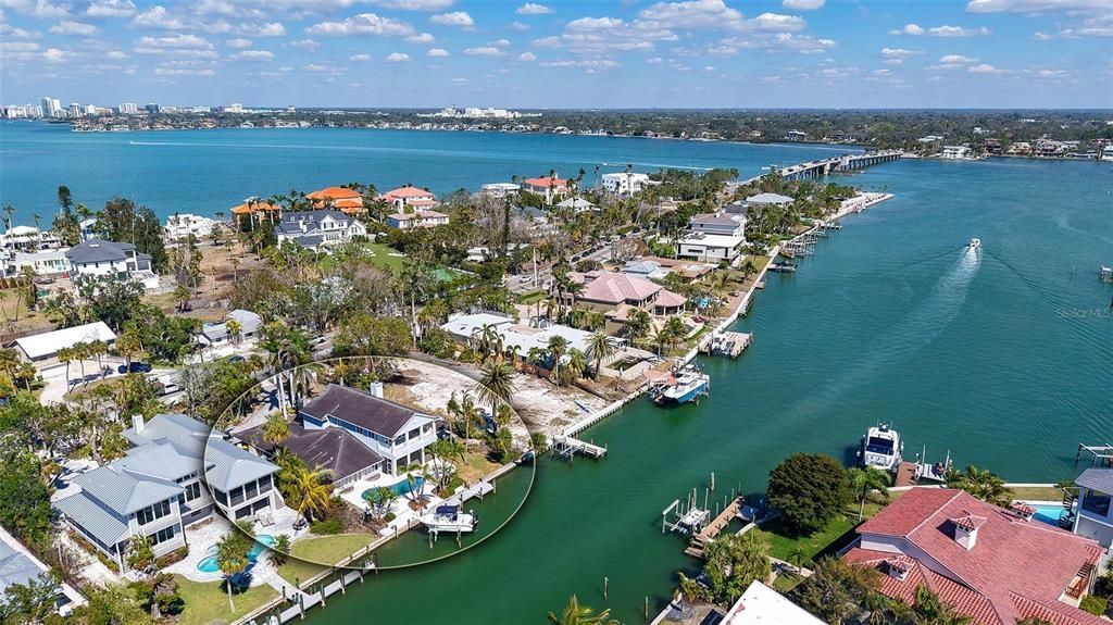 732 Siesta Drive, Sarasota, FL 34242 Photo