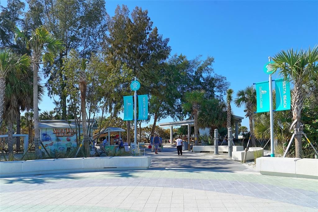 732 Siesta Drive, Sarasota, FL 34242 Photo