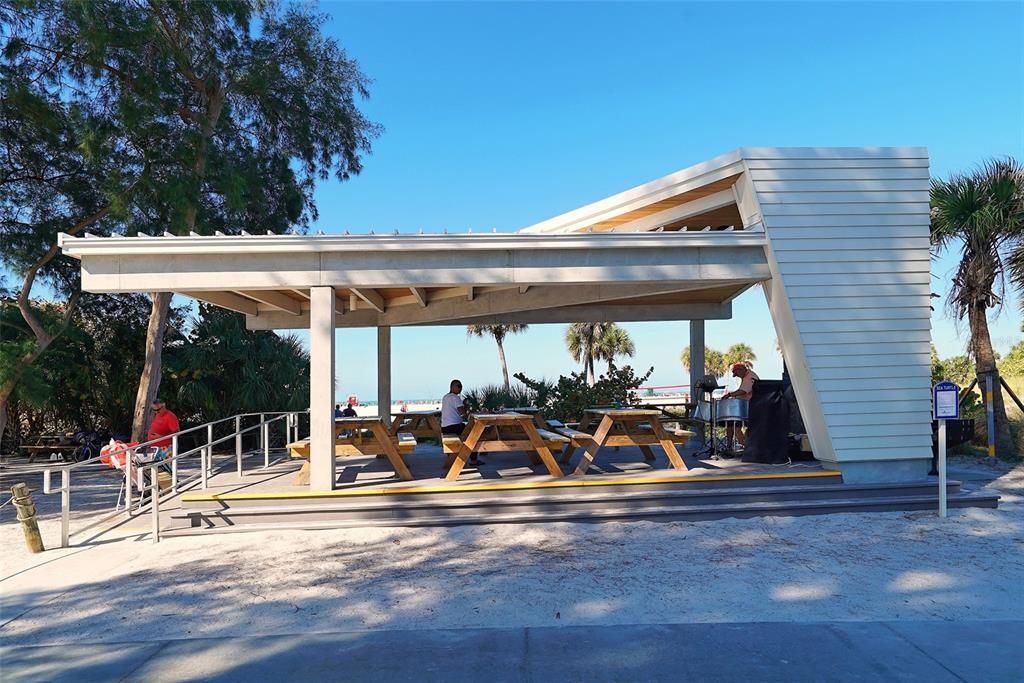 732 Siesta Drive, Sarasota, FL 34242 Photo