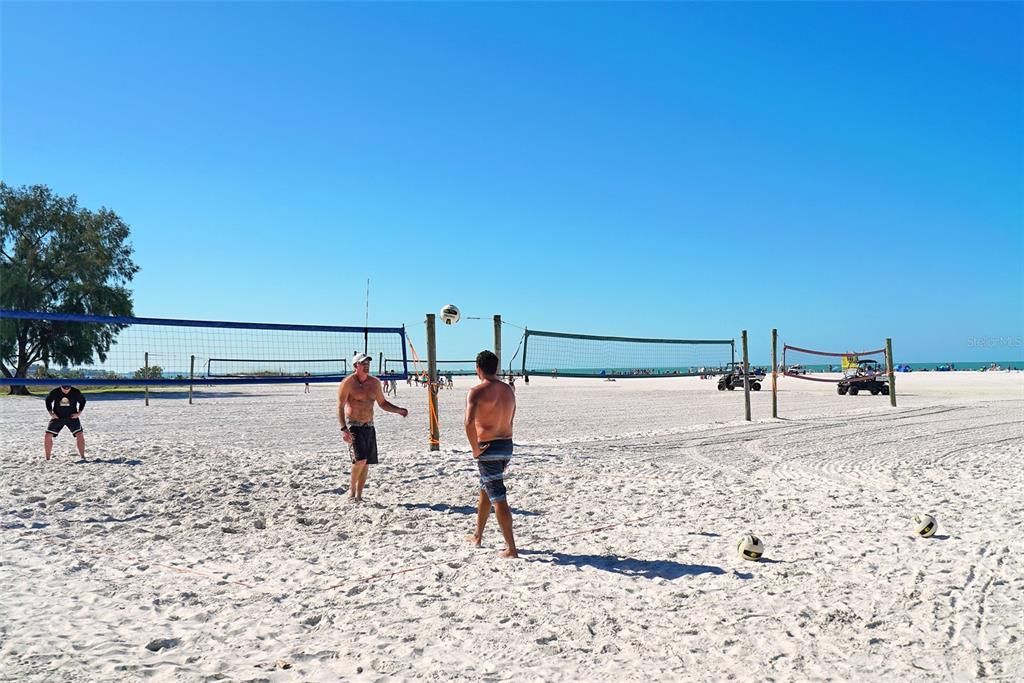 732 Siesta Drive, Sarasota, FL 34242 Photo