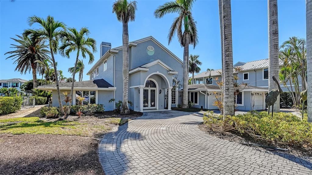 732 Siesta Drive, Sarasota, FL 34242 Photo