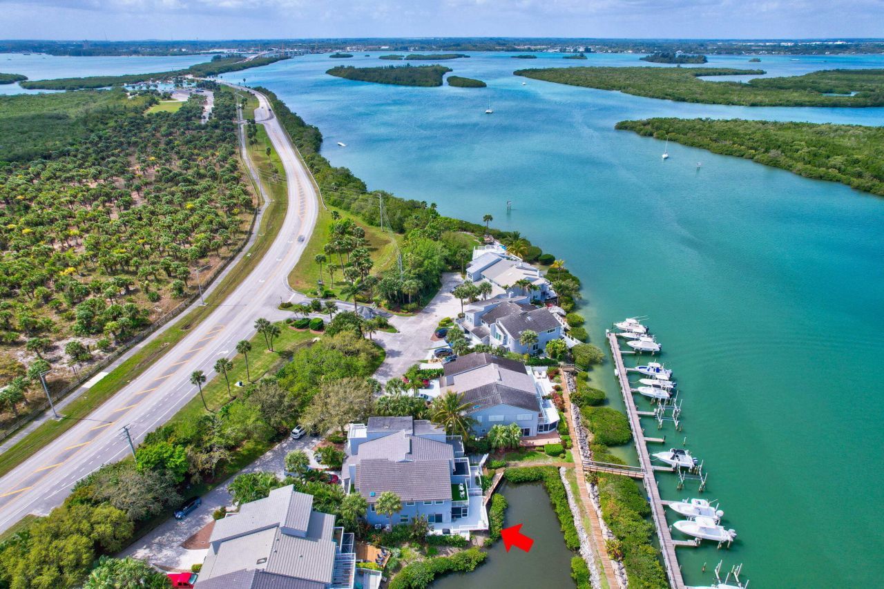 2440 Harbour Cove Drive, Fort Pierce, FL 34949 Photo