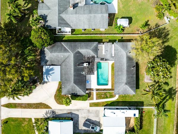 4705 Holly Drive, Palm Beach Gardens, FL 33418