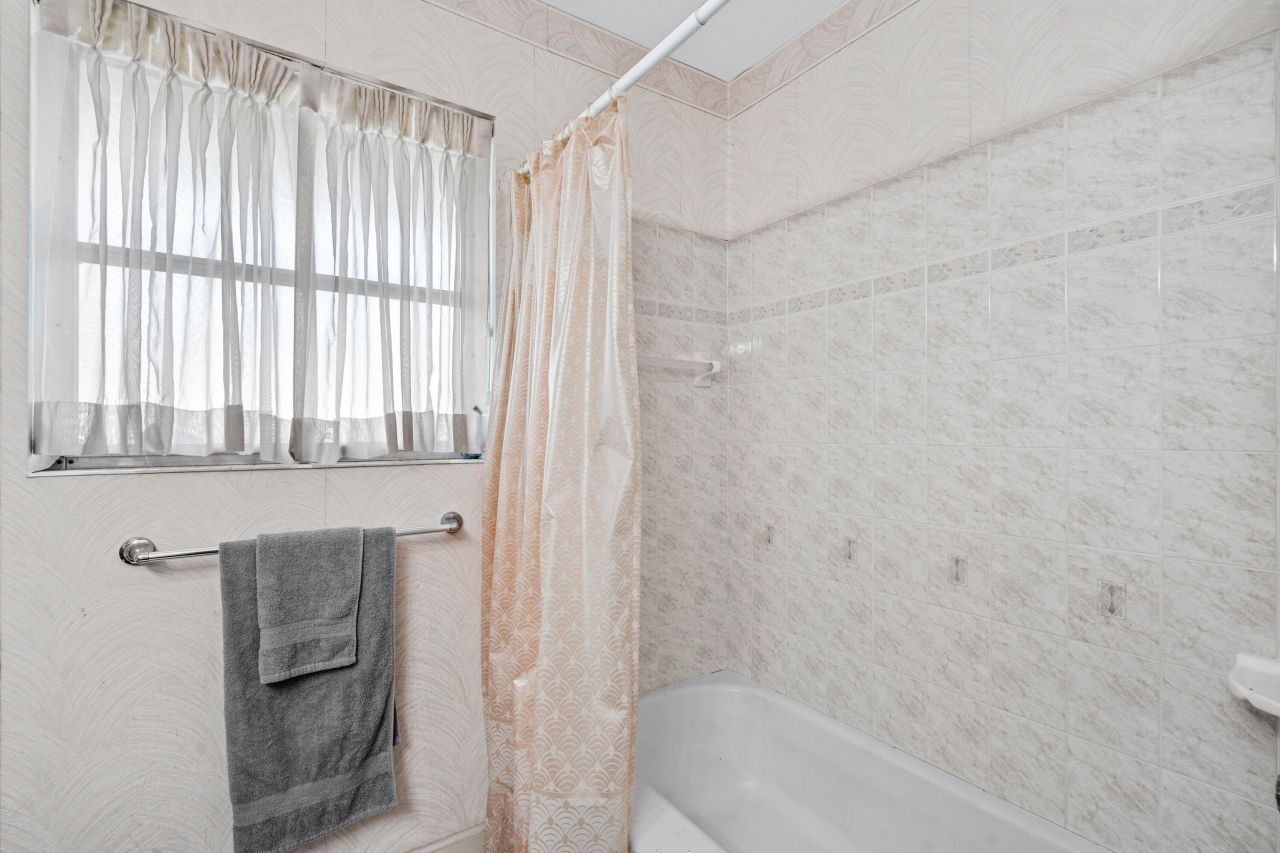 4705 Holly Drive, Palm Beach Gardens, FL 33418 Photo