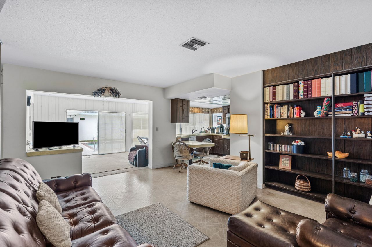 4705 Holly Drive, Palm Beach Gardens, FL 33418 Photo