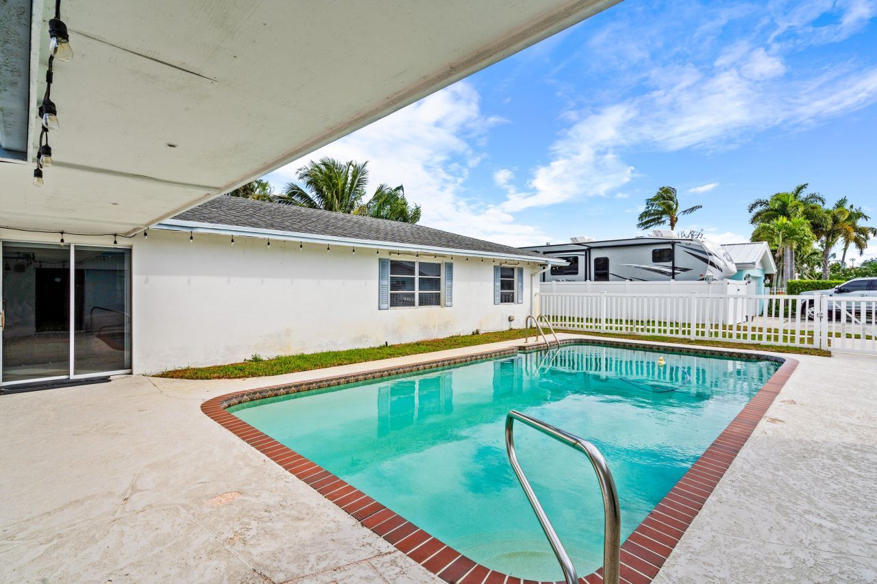4705 Holly Drive, Palm Beach Gardens, FL 33418 Photo