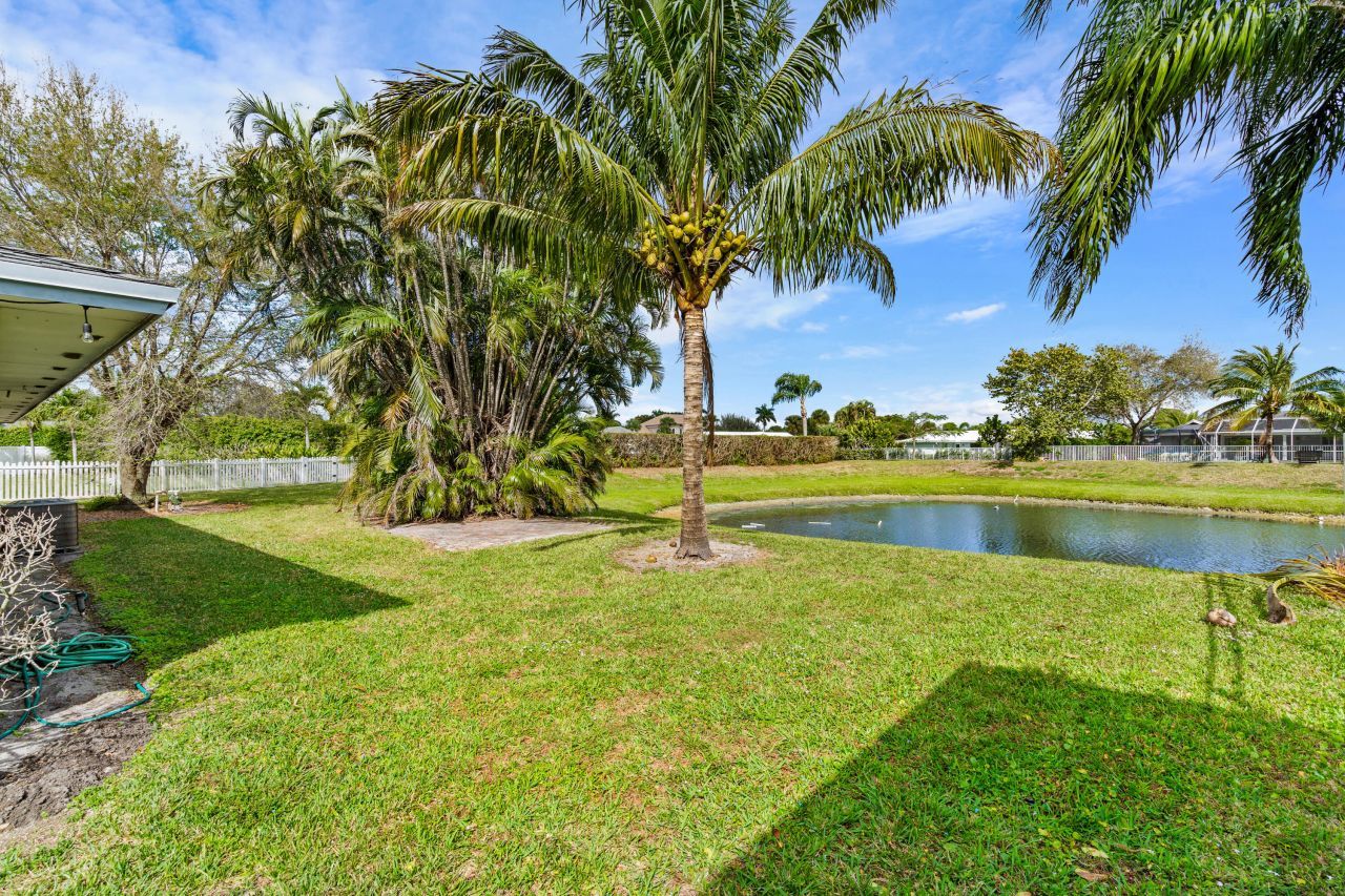 4705 Holly Drive, Palm Beach Gardens, FL 33418 Photo