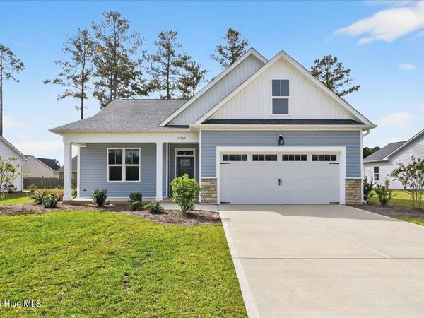 3789 Summer Breeze Court NE, Bolivia, NC 28422