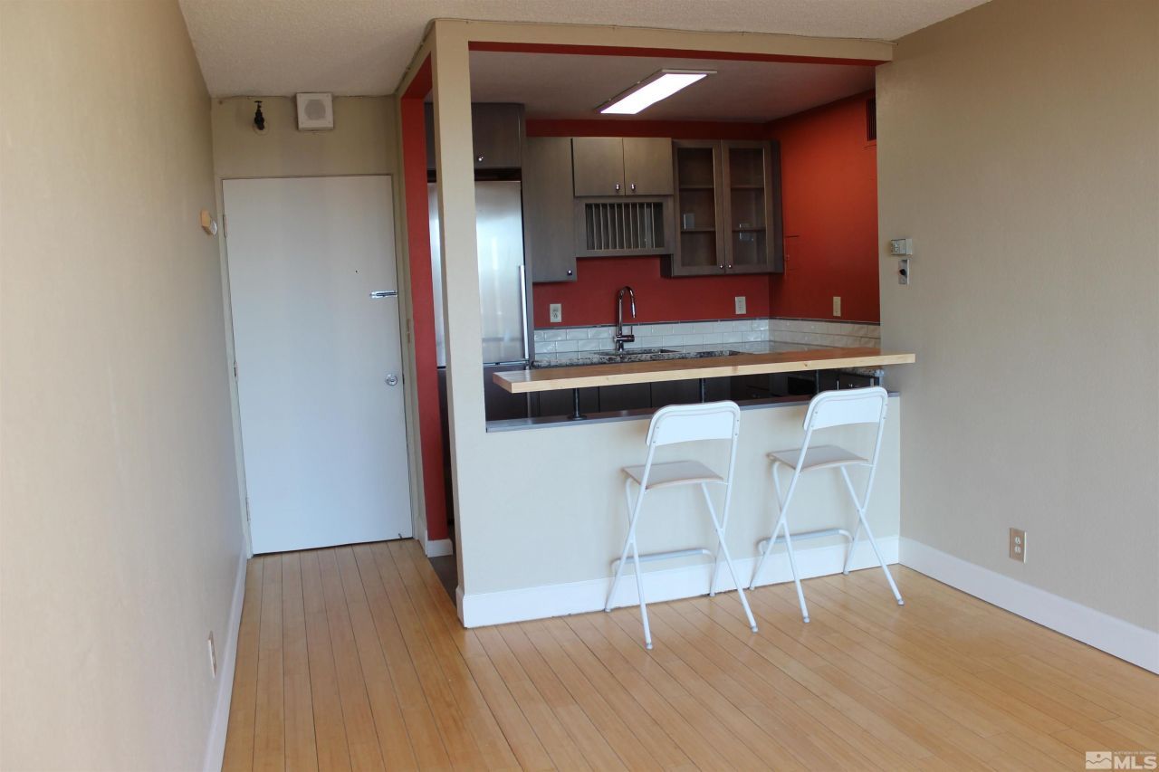 280 Island Avenue, Unit 701, Reno, NV 89501 Photo