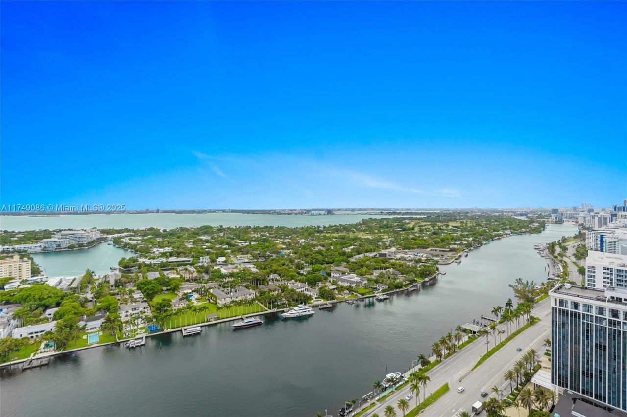 4775 Collins Ave, Unit 3505, Miami Beach, FL 33140 Photo