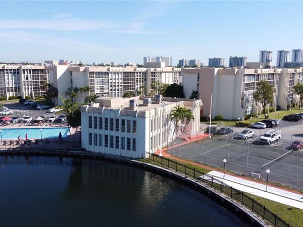 851 Three Islands Blvd, Unit 411, Hallandale Beach, FL 33009